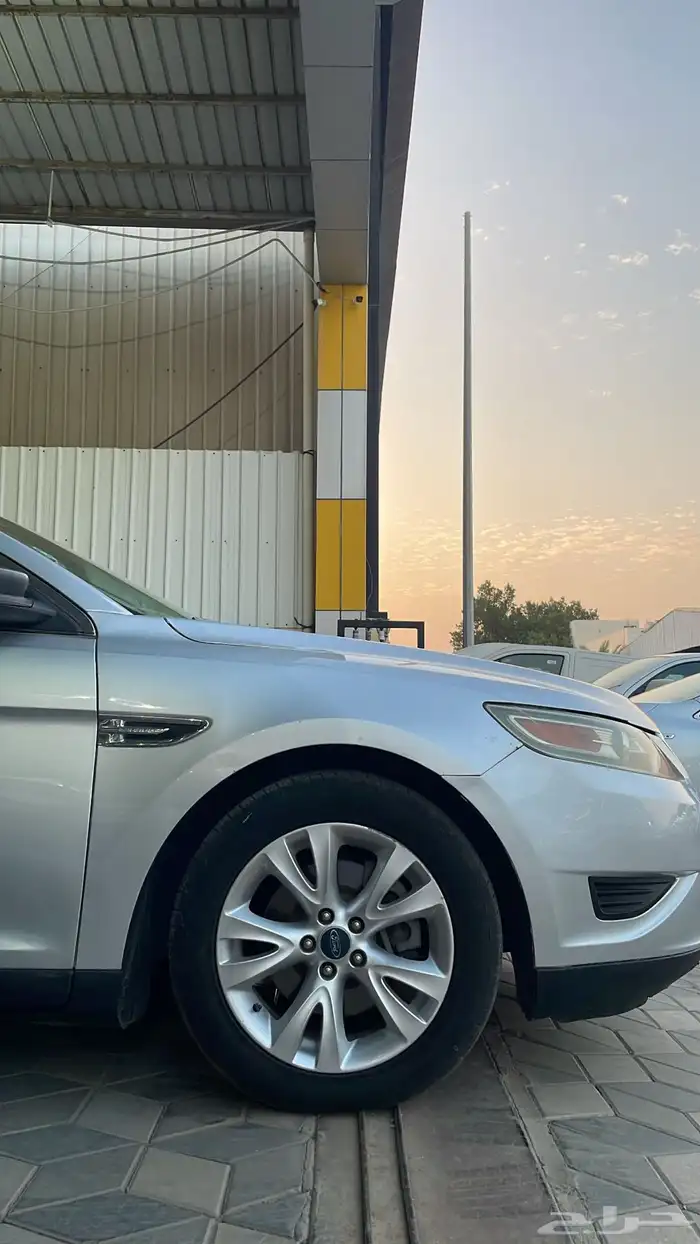 فورد تورس موديل2012 3