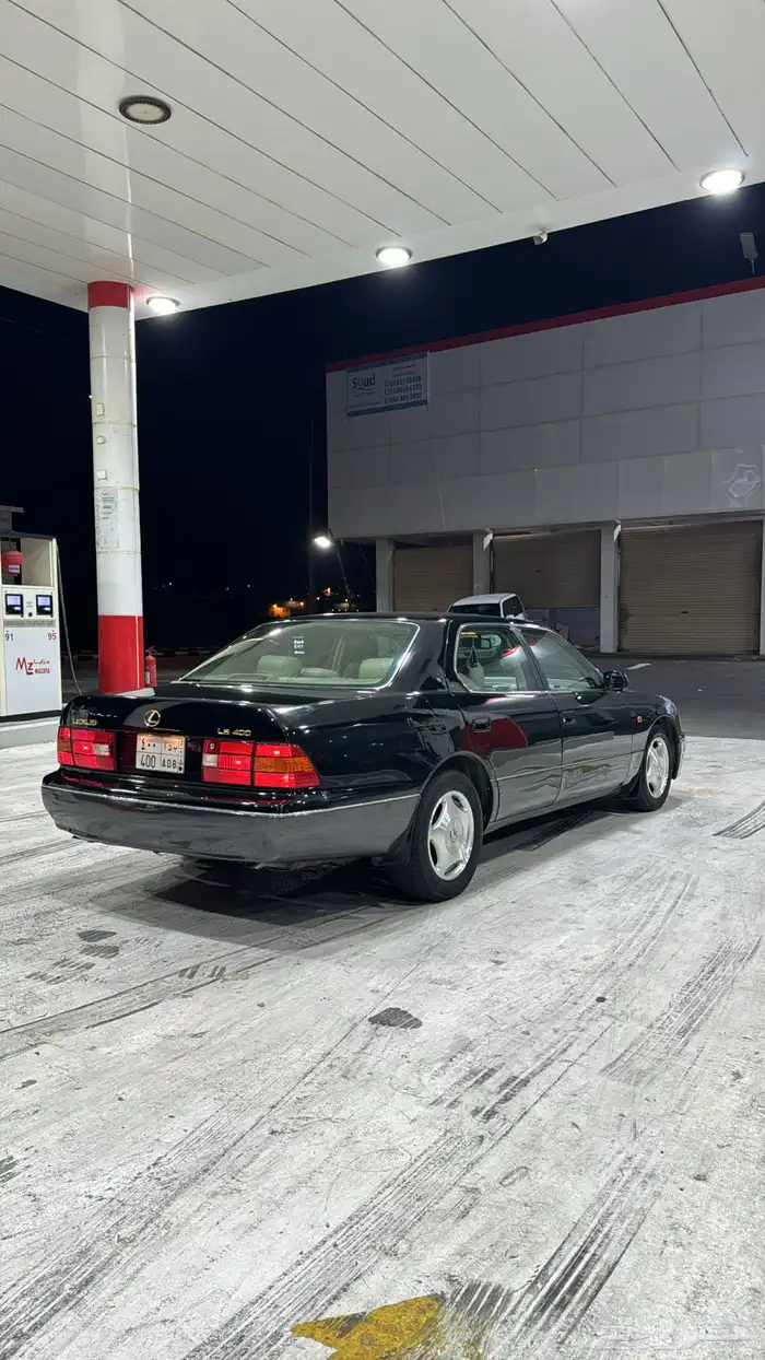 لكزس للبيع 15