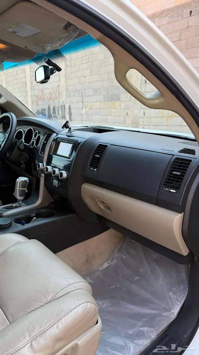 سيكويا تويوتا 2011 للبيع 4