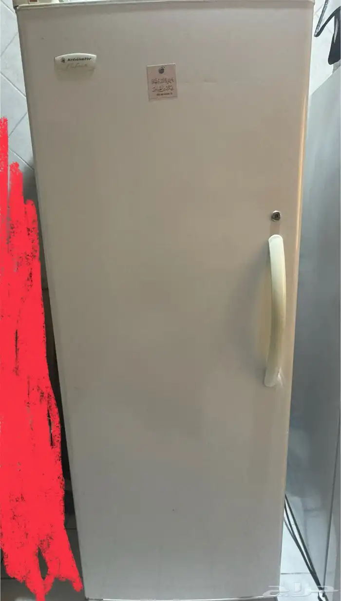 للبيع ثلاجة كلفينيتور بلاتينيوم 0