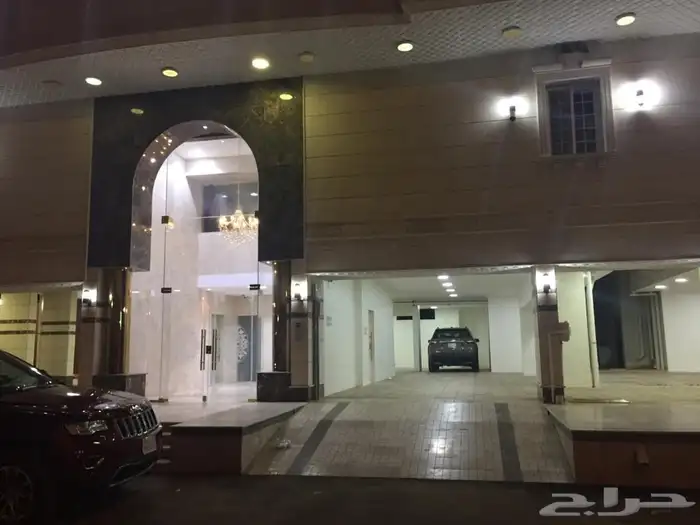 للبيع عمارة سكنيه في حي النواريه مكونه 3 ادوار وملحق 6