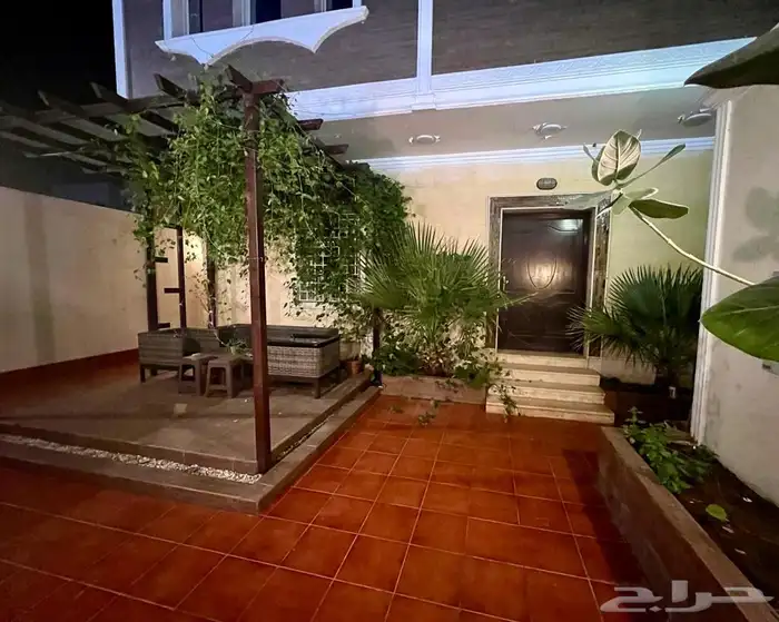 فيلا فاخرة للإيجار حي الفلاح جدة 1