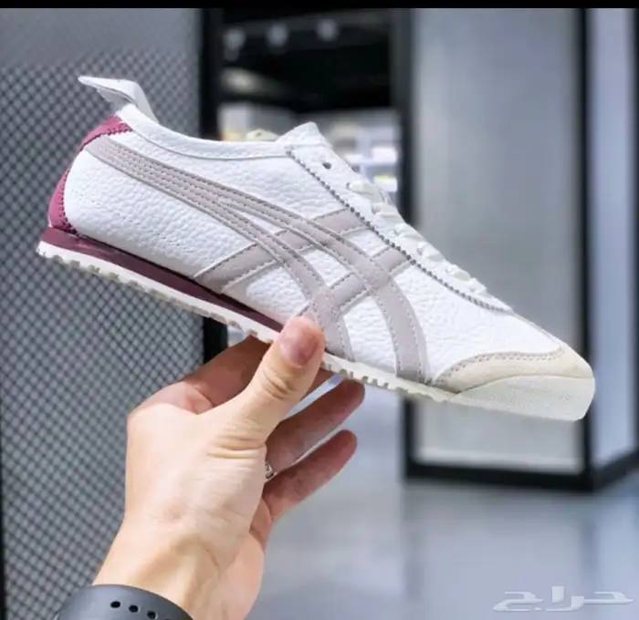 شوزات جزمة نايك اديداس اصليه باسعار حلوه 14