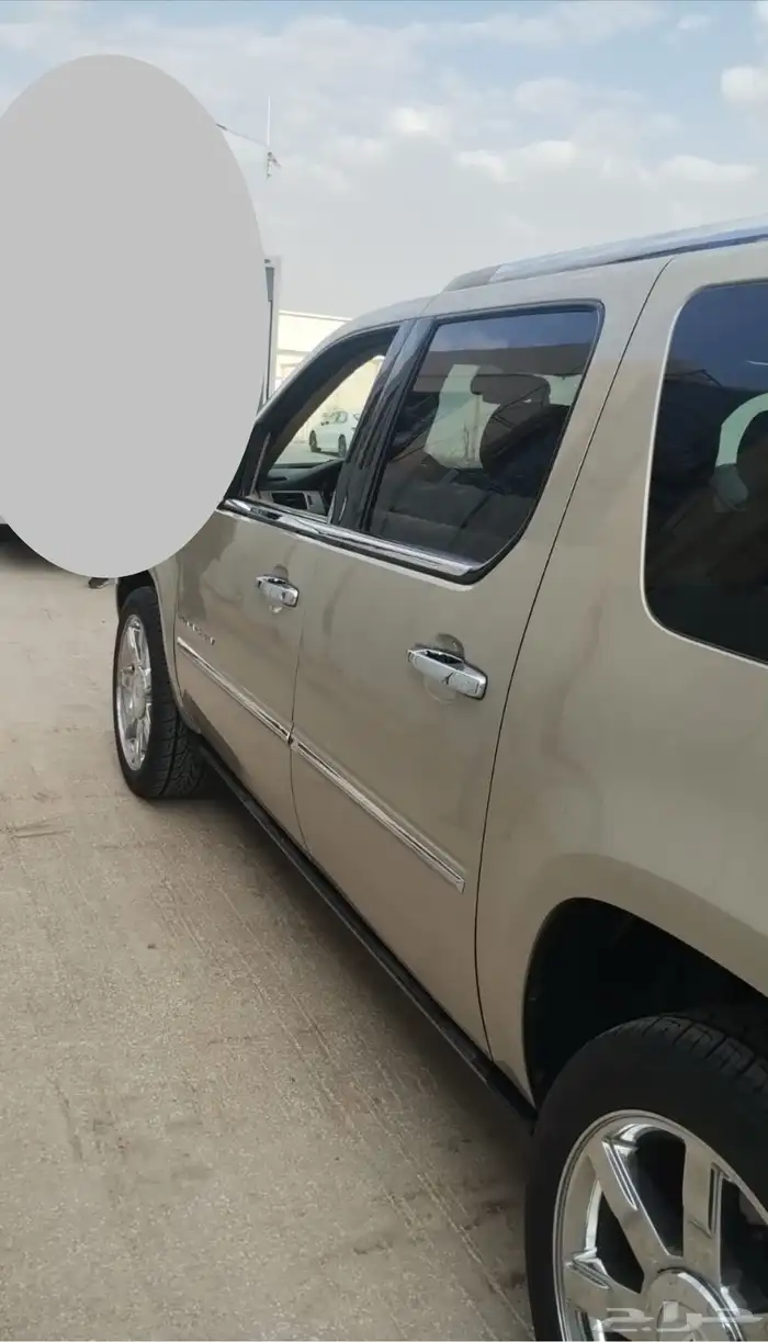 Cadillac 2010 كاديلاك إسكاليد طويل بحالة الوكالة 10