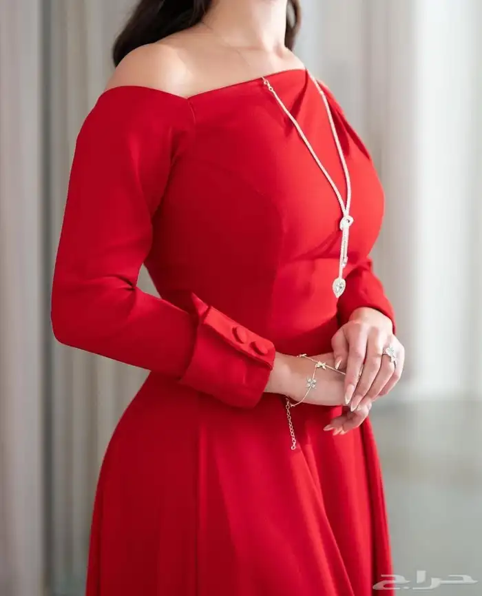 فستان سهره أحمر 1