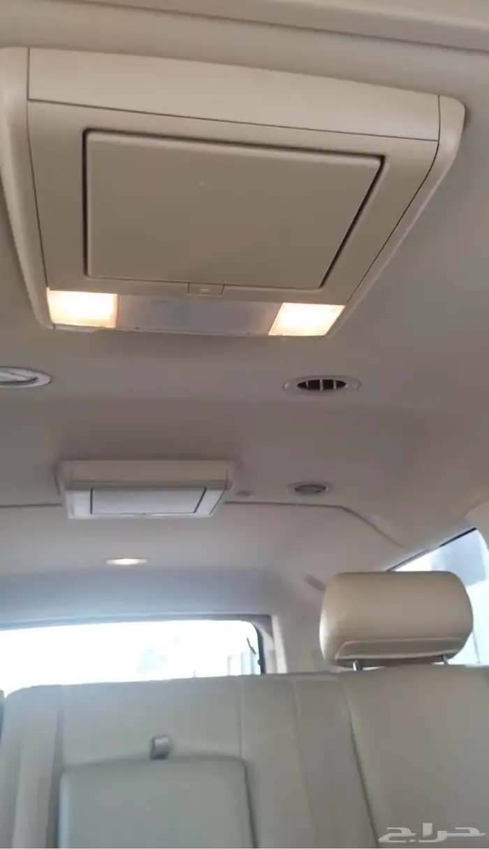 Cadillac 2010 كاديلاك إسكاليد طويل بحالة الوكالة 11