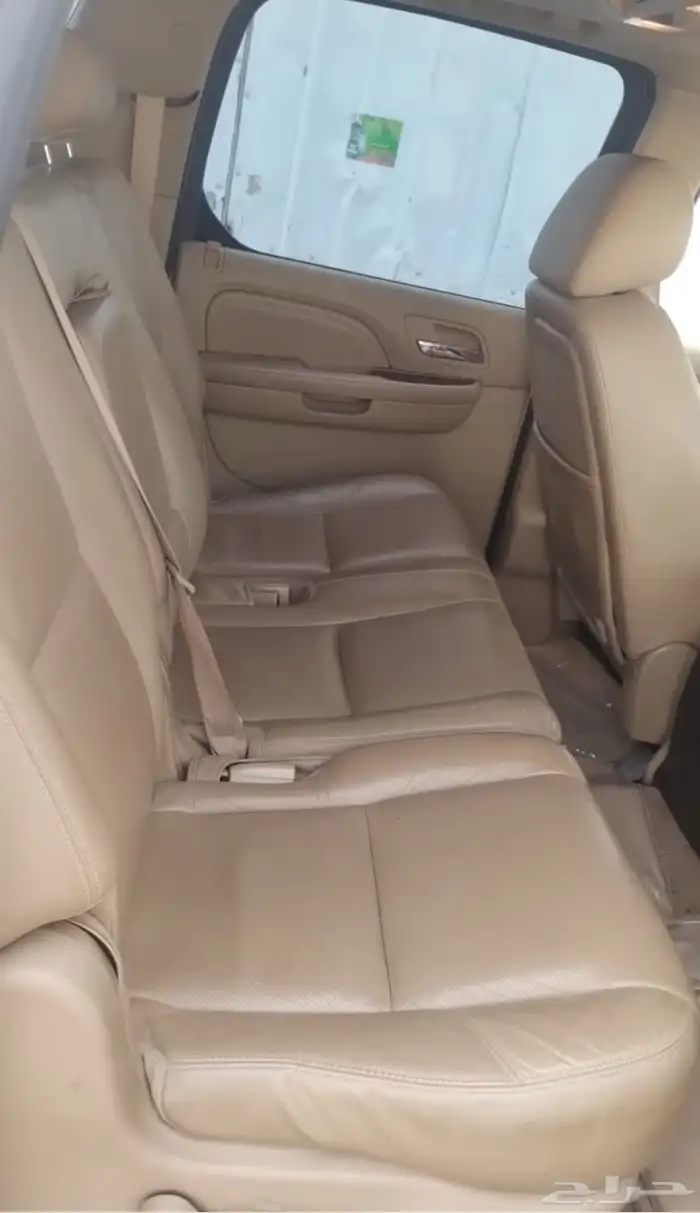 Cadillac 2010 كاديلاك إسكاليد طويل بحالة الوكالة 14