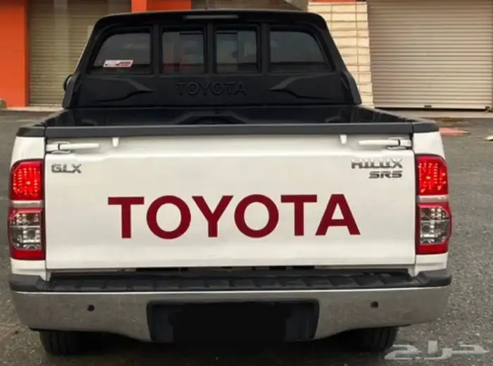 هايلوكس 2015 نضيفه ممشى قليل 0