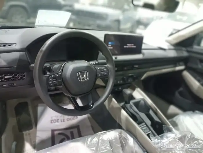 هوندا اكورد 2025 EX 7