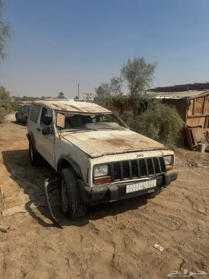 للبيع شيروكي 1999 7