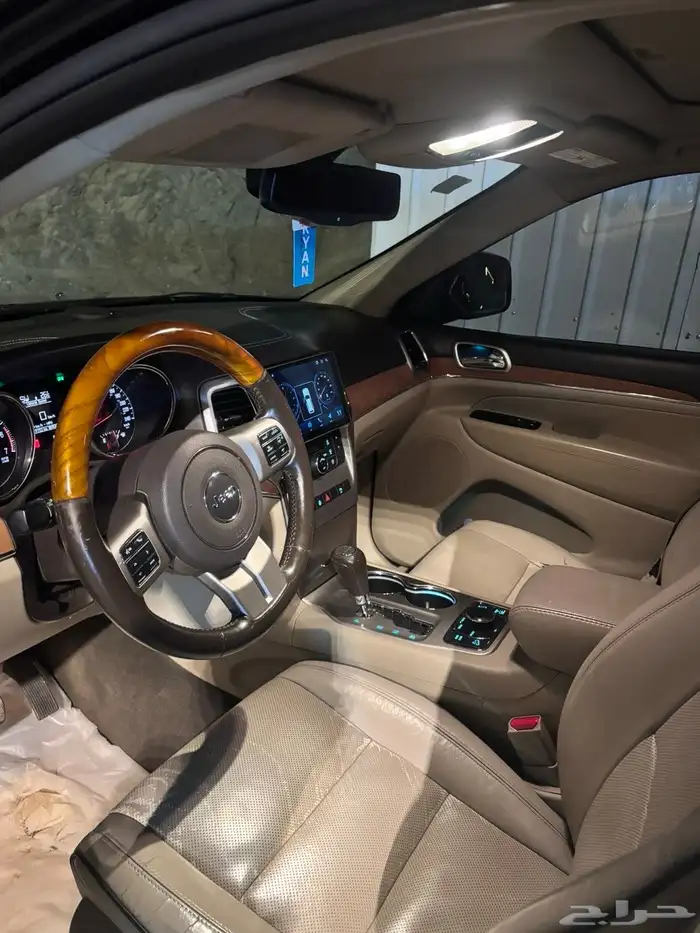 جيب جراند شيروكي 2012 3