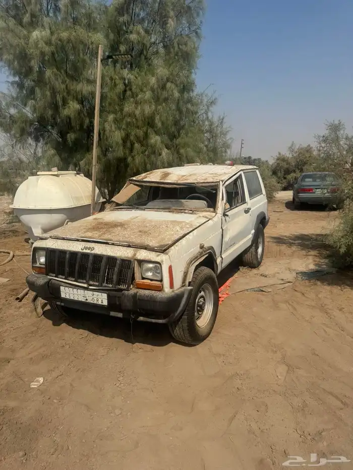 للبيع شيروكي 1999 6