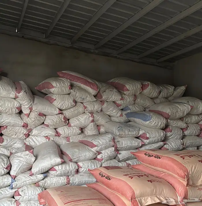 خبز ناشف و يابس للمواشي الحلال صبياء الجمالة طريق العدايا 0