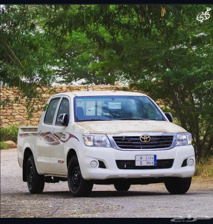 مطلوب هايلوكس غمارتين مميزه لوحه مع مديل 15و 12 0