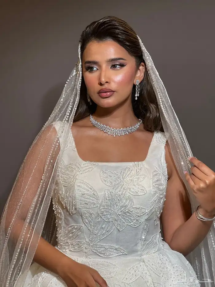 طرحه لولو وكرستال 1