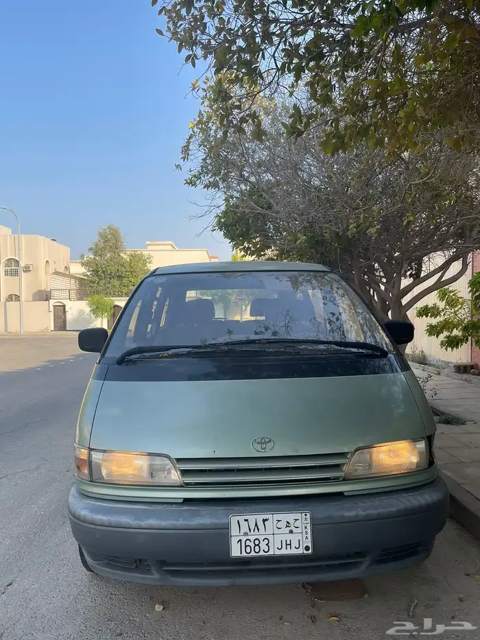 سيارة تويوتا موديل 1999 0
