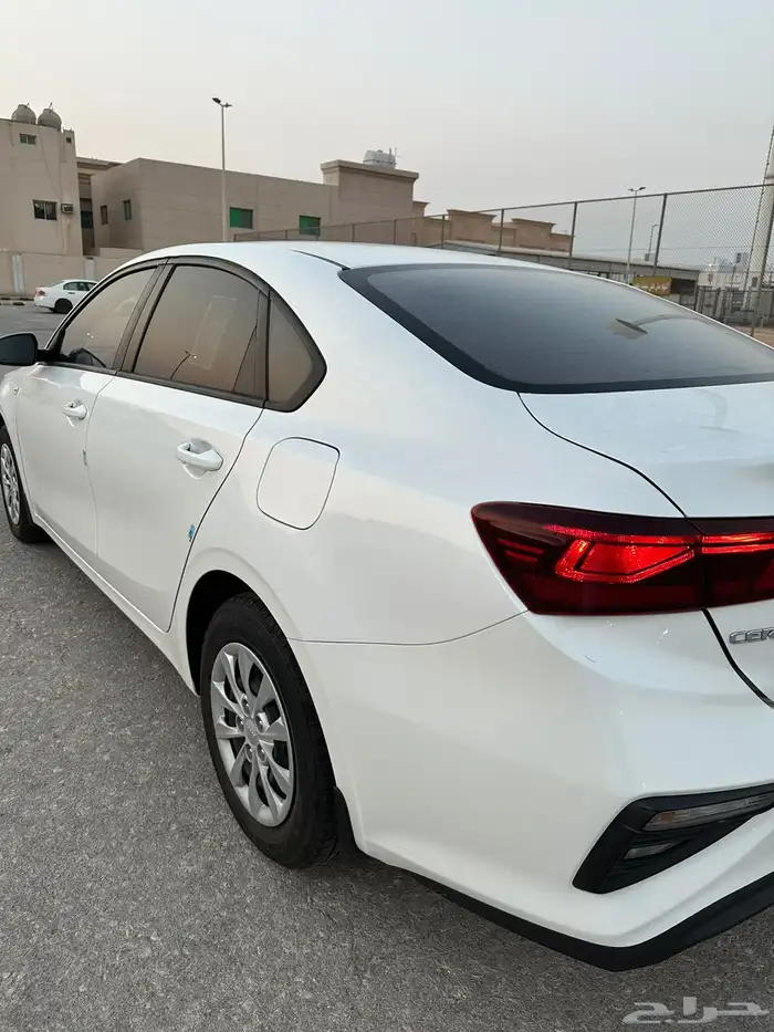 كيا سيراتو 2020 استاندر نظيف 8
