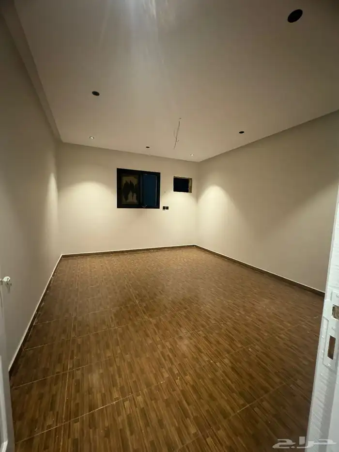 شقه للبيع دور ثاني مجدد حي النظيم 380 10