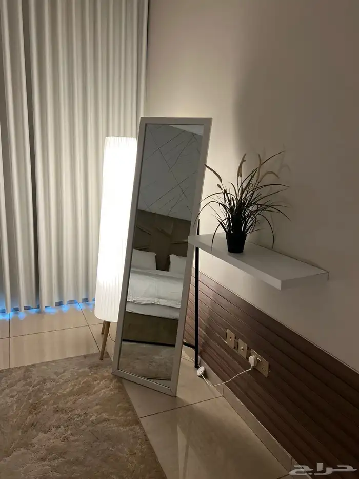 داماك برج شقة بداماك للايجار اليومي اطلاله بحرية على البحر 9