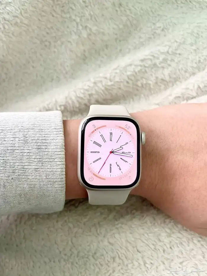 ساعة أبل واتش سيريس 8 مقاس 45mm جديدة استخدام خفيفة 2