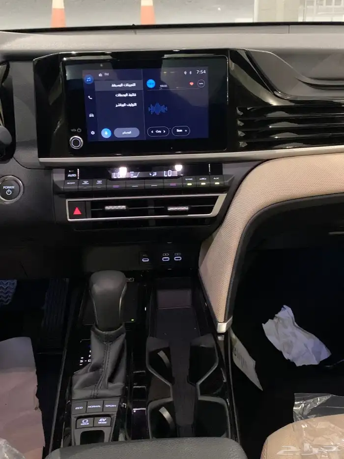 تويوتا كامري LE هايبرد- 2025 - كاش تمويل 7