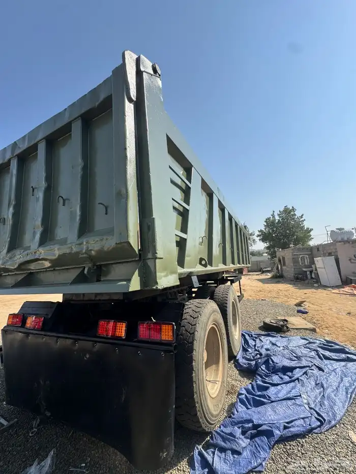 صندوق قلاب للبيع مقاس 24 4