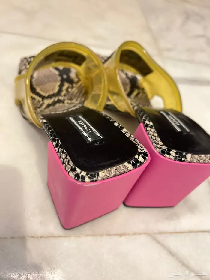 أحذية VERSACE أصلي 10