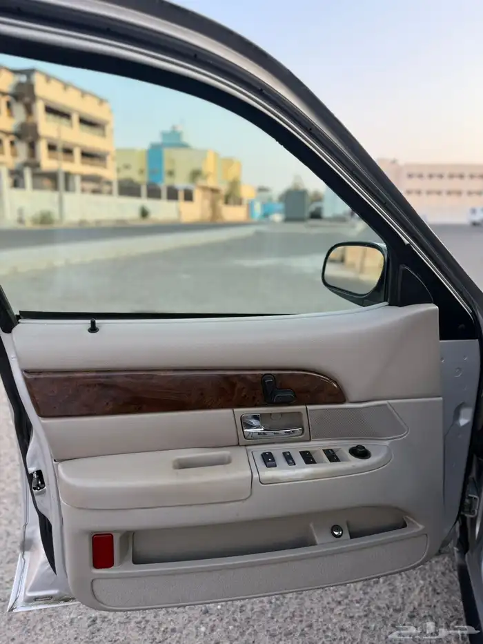 جراند ماركيز 2009 .. تم البيع .. 10