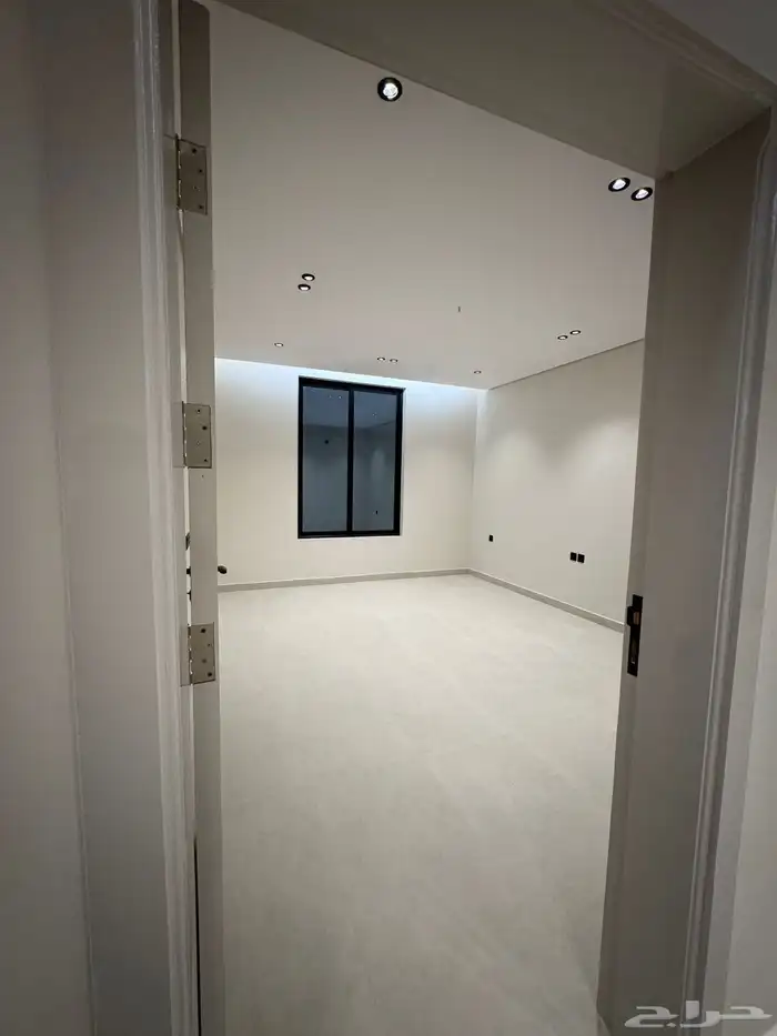 دور للايجار في حي الياسمين 0