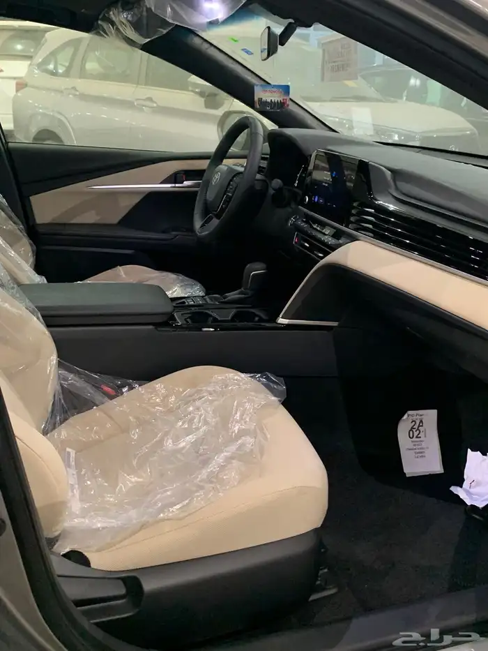 تويوتا كامري LE هايبرد- 2025 - كاش تمويل 5