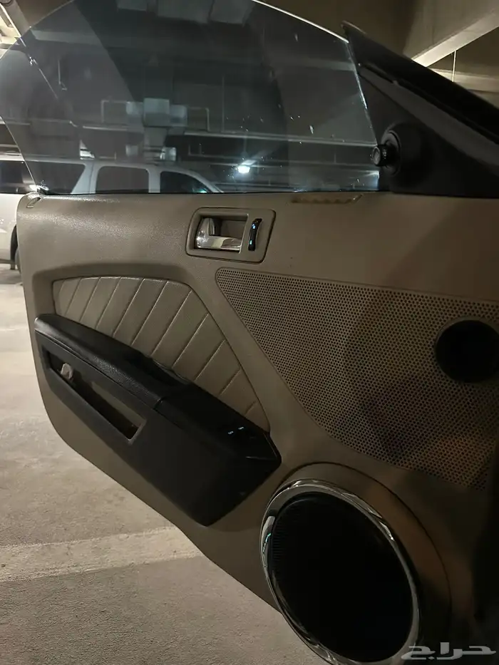 موستنق 2010 GT 8