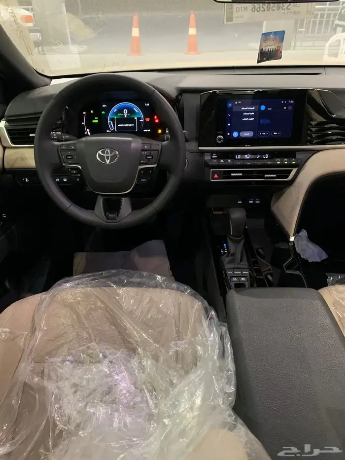 تويوتا كامري LE هايبرد- 2025 - كاش تمويل 8