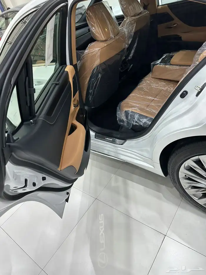 لكزسES350 DD سعودي 2025 7