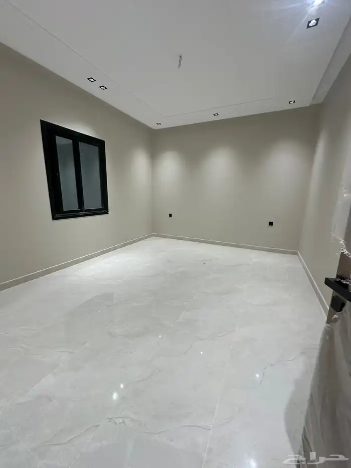 شقق تمليك حي السديري بمداخل مستقلة واسطح خاصة 21