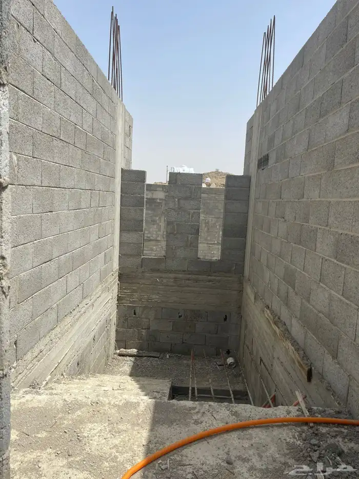 عمارة عظم للبيع ب 470 الف في ابها 16