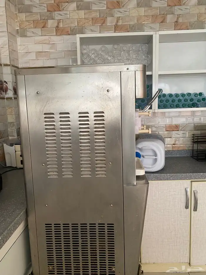 مكينةايسكريم ثلاجة عرض 3