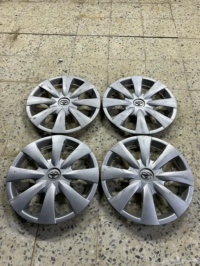 طقم  طيس كورلا 3