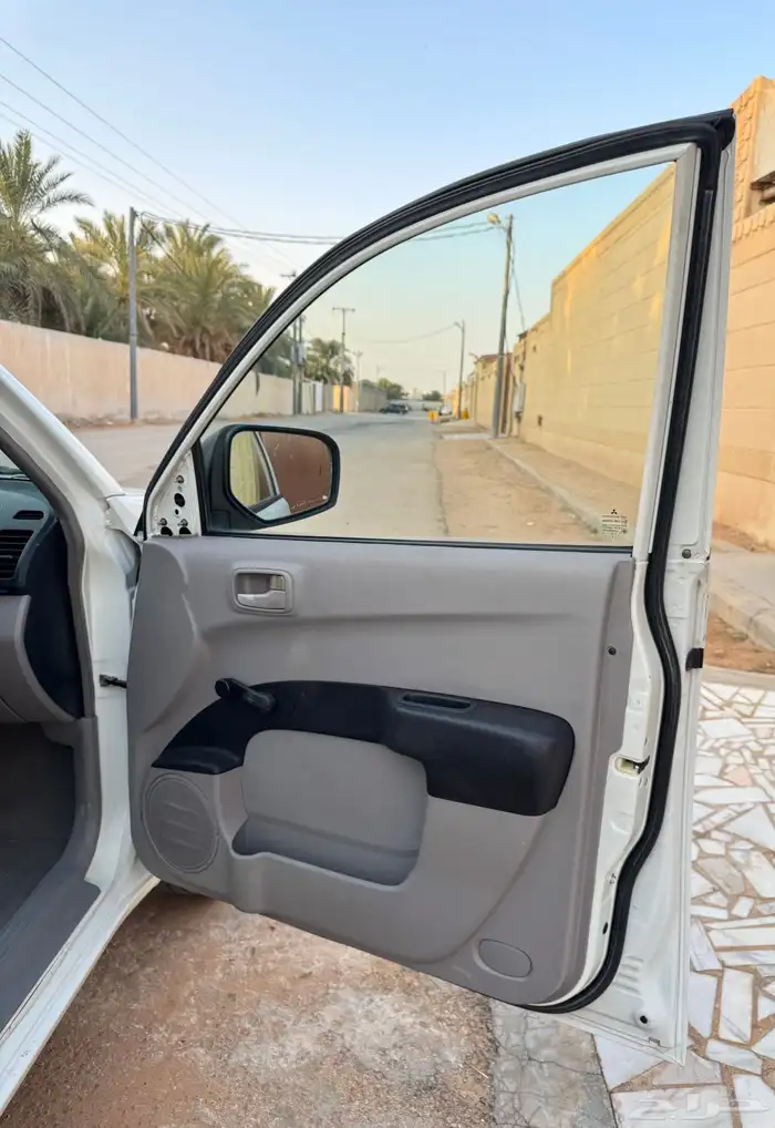L200ميتسوبيشي 2010 قمة النظافة 15