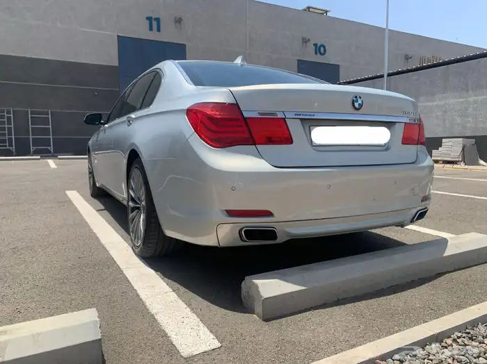 بي ام دبليو 730 2011مواصفات 750 فل كامل اصدار خاص (اندفجول) 0