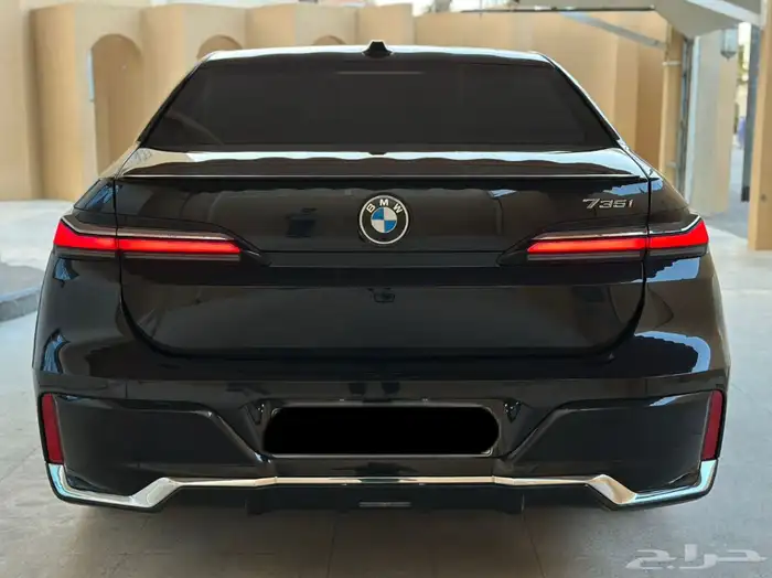 بي ام دبليو 2023 735Li كت M ممشى قليل 14