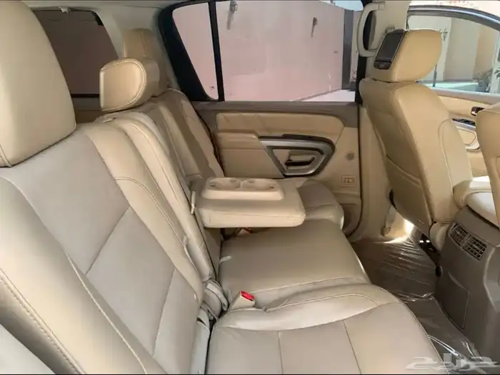 نيسان أرمادا فل كامل بلاتينيوم 20