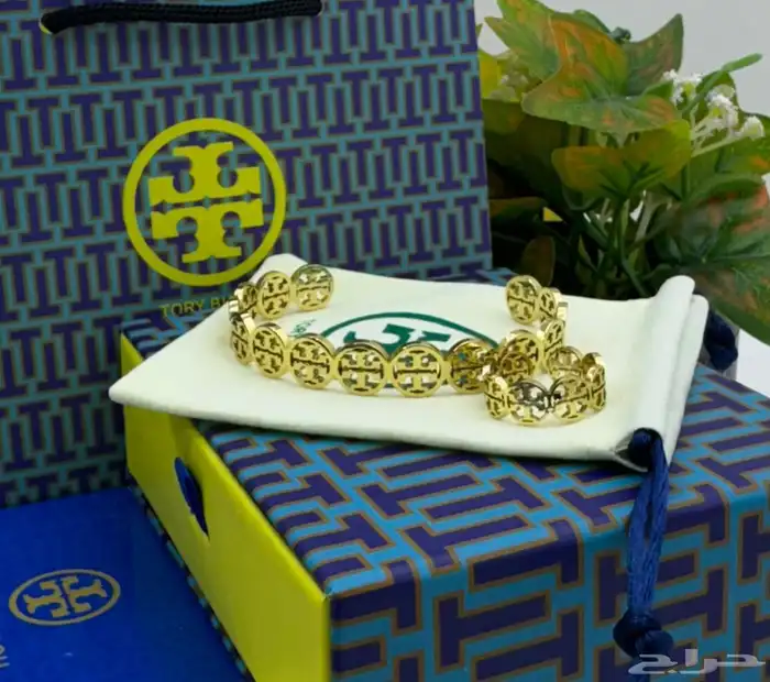 اكسسوارات خواتم قلائد باندورا قوتشي هرمز كارتيه شانيل 22