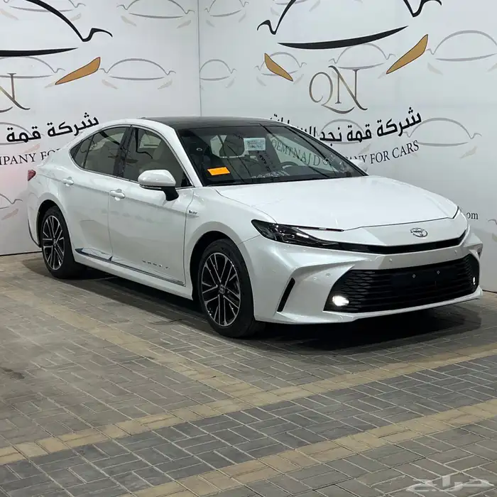 تويوتا كامري LE هايبرد 3