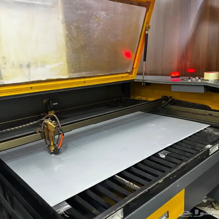 ماكينة ليزر نصف شيت 0