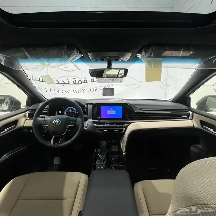 تويوتا كامري LE هايبرد 6