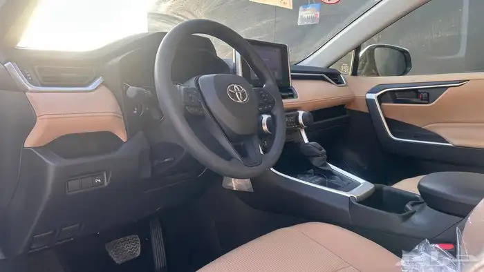 تايوتا رافور استاندر دبل 2025 7