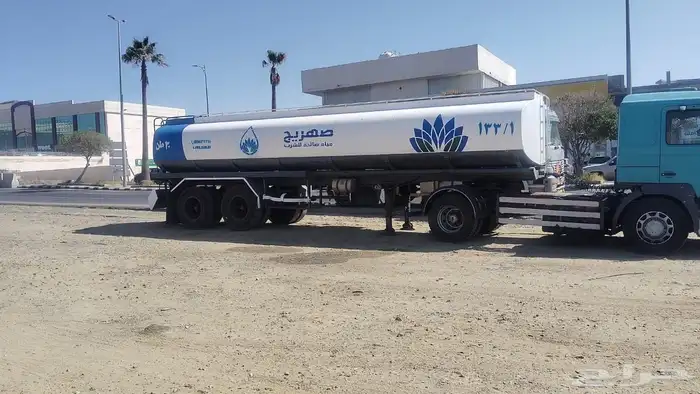 راس شاحنة مان نظيف جدا  مديل 2000  حجم 414 12