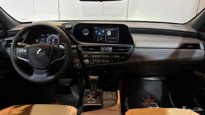 لكزس ES300 H 2022 بحاله ممتازه جدا جدا 9