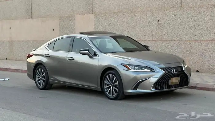 لكزس 2020 هايبرد 1