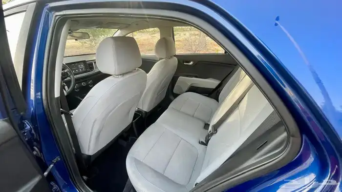 كيا ريو هاتشباك لون ازرق نص فل مديل 2020 10